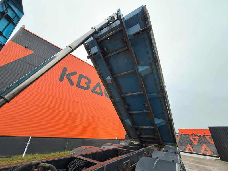 Camião basculante MAN TGX 35.480 8x4*4 BOX L=6900 mm: foto 12 Camião basculante MAN TGX 35.480 8x4*4 BOX L=6900 mm: foto 12