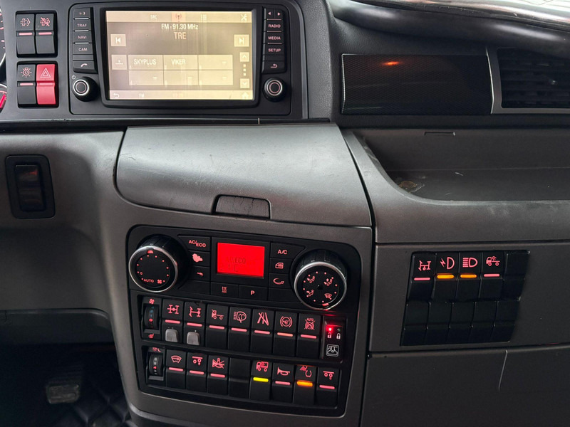 Camião basculante MAN TGX 35.480 8x4*4 BOX L=6900 mm: foto 20 Camião basculante MAN TGX 35.480 8x4*4 BOX L=6900 mm: foto 20