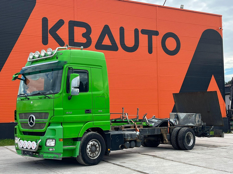 Mercedes-Benz Actros 1832 4x2 V6 ENGINE / CHASSIS L=7100 mm - Camião chassi: foto 1 Mercedes-Benz Actros 1832 4x2 V6 ENGINE / CHASSIS L=7100 mm - Camião chassi: foto 1