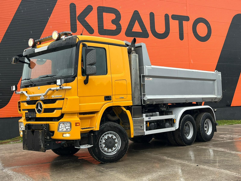 Mercedes-Benz Actros 1844 4x4+2 BOX L=4773 mm - Camião basculante: foto 1 Mercedes-Benz Actros 1844 4x4+2 BOX L=4773 mm - Camião basculante: foto 1