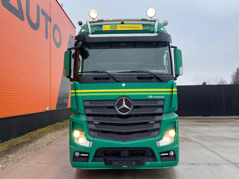 Mercedes-Benz Actros 3563 8x4*4 FOR SALE AS CHASSIS ! / RETARDER - Camião chassi: foto 2 Mercedes-Benz Actros 3563 8x4*4 FOR SALE AS CHASSIS ! / RETARDER - Camião chassi: foto 2