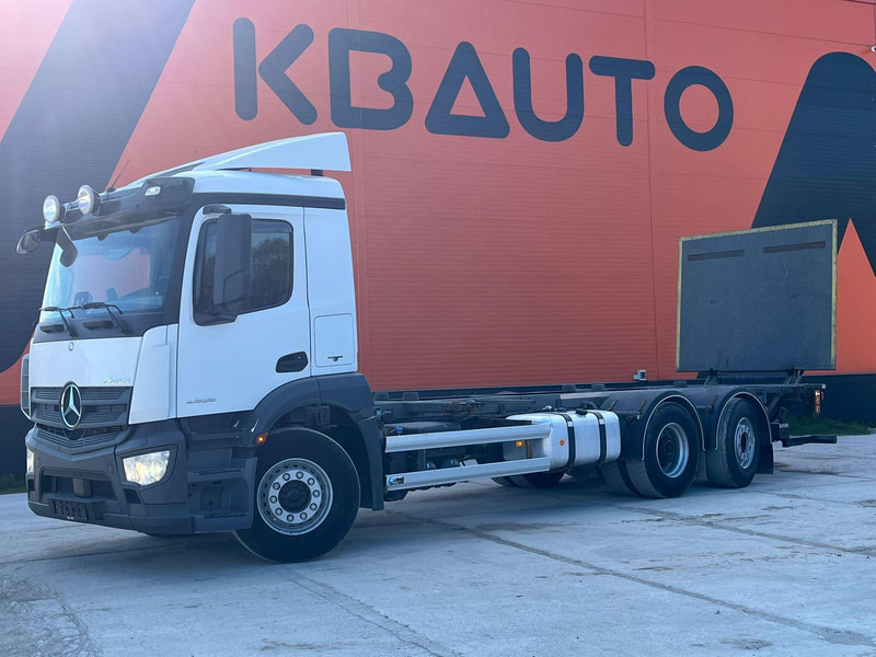 Mercedes-Benz Antos 2535 6x2*4 FOR SALE AS CHASSIS L=7788 mm - Camião chassi: foto 1 Mercedes-Benz Antos 2535 6x2*4 FOR SALE AS CHASSIS L=7788 mm - Camião chassi: foto 1