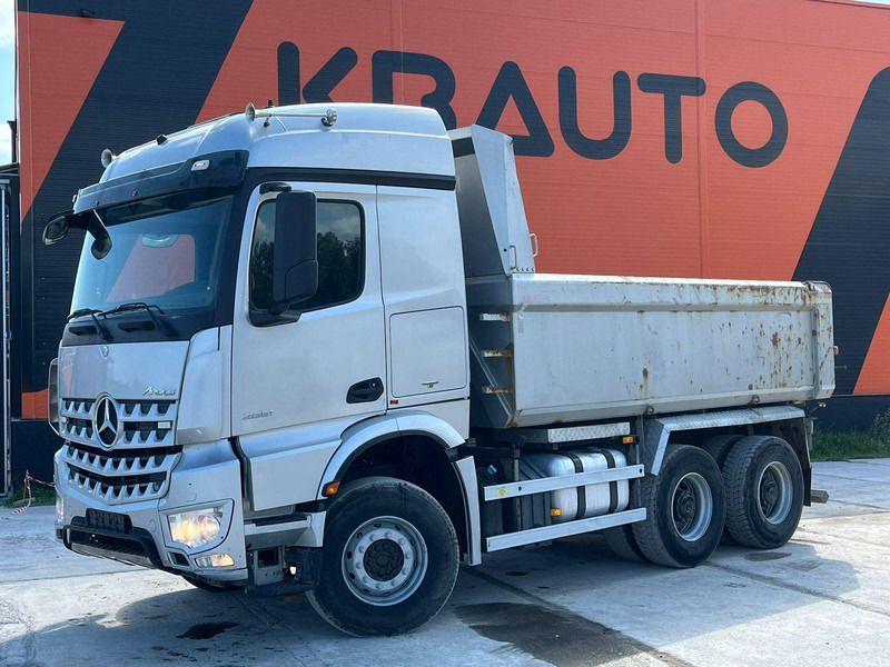 Mercedes-Benz Arocs 2651 6x4 RETARDER / FULL STEEL / BOX L=4541 mm - Camião basculante: foto 1 Mercedes-Benz Arocs 2651 6x4 RETARDER / FULL STEEL / BOX L=4541 mm - Camião basculante: foto 1