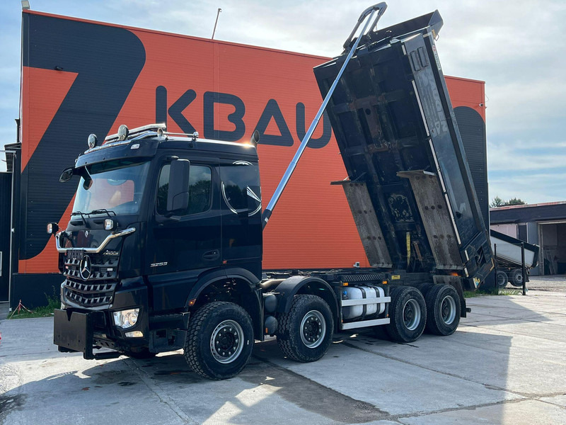 Mercedes-Benz Arocs 3253 8x4 2019 - Camião basculante: foto 2 Mercedes-Benz Arocs 3253 8x4 2019 - Camião basculante: foto 2