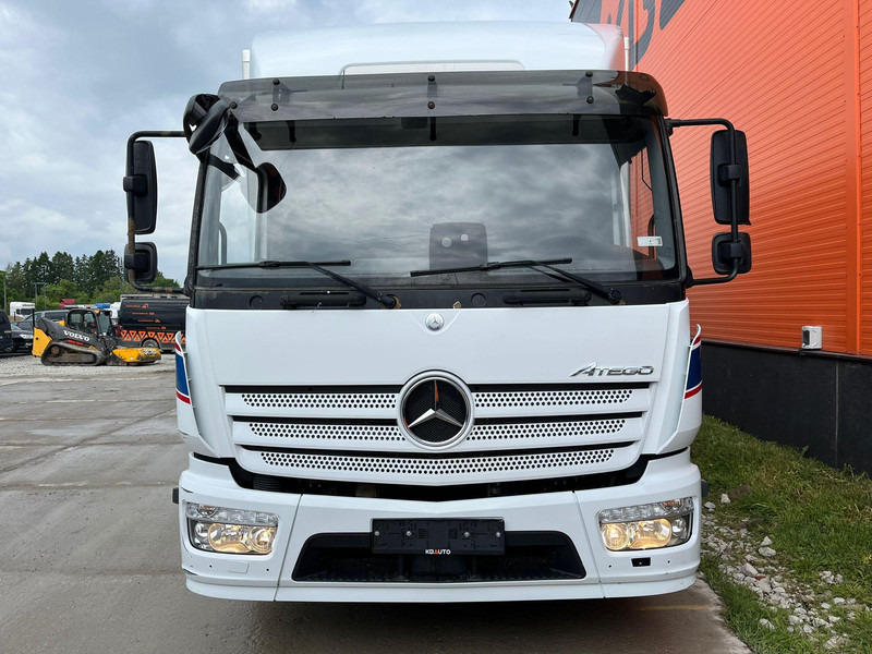 Mercedes-Benz Atego 1524 4x2 MITSUBISHI TU100 SA / BOX L=7660 mm - Camião frigorífico: foto 2 Mercedes-Benz Atego 1524 4x2 MITSUBISHI TU100 SA / BOX L=7660 mm - Camião frigorífico: foto 2