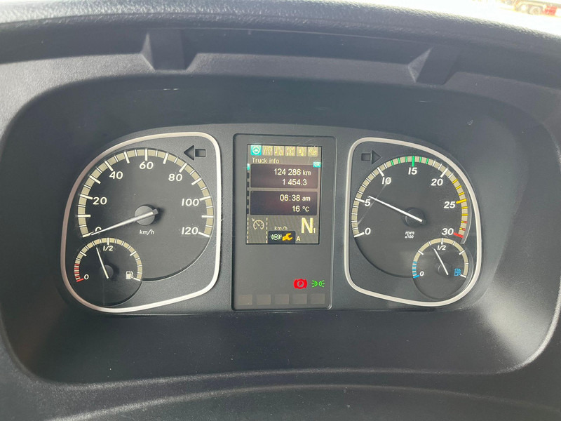Camião furgão Mercedes-Benz Atego 1530 4x2 BOX L=7499 mm: foto 17