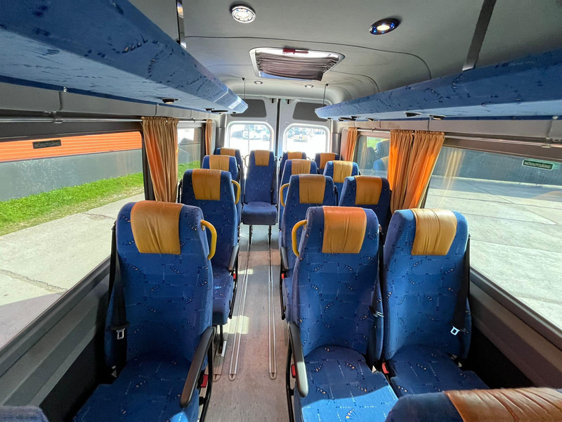 Minibus, Furgão de passageiros Mercedes-Benz Sprinter 4x2 19 +1 SEATS / AC: foto 17