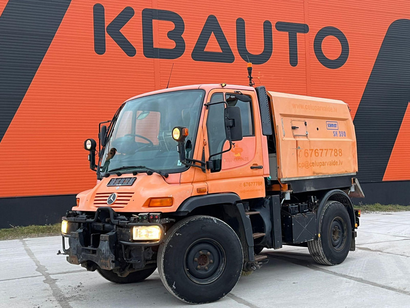 Mercedes-Benz UNIMOG U 300 4x4 TRILETY SK / 6918 hours - Varredora urbana: foto 1 Mercedes-Benz UNIMOG U 300 4x4 TRILETY SK / 6918 hours - Varredora urbana: foto 1