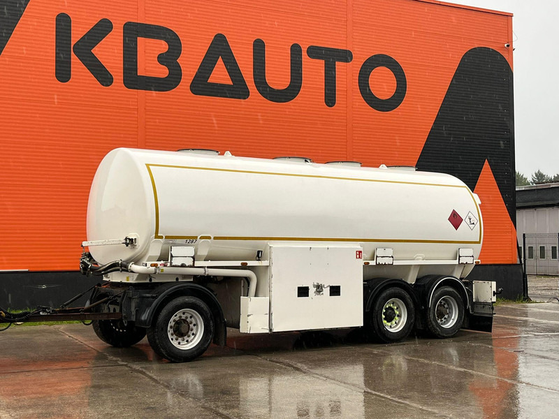 ROHR ANH-A-ZE 26 TOTAL CAPACITY 29900 I / 8250+6750+6850+8050 I - Reboque cisterna: foto 1 ROHR ANH-A-ZE 26 TOTAL CAPACITY 29900 I / 8250+6750+6850+8050 I - Reboque cisterna: foto 1