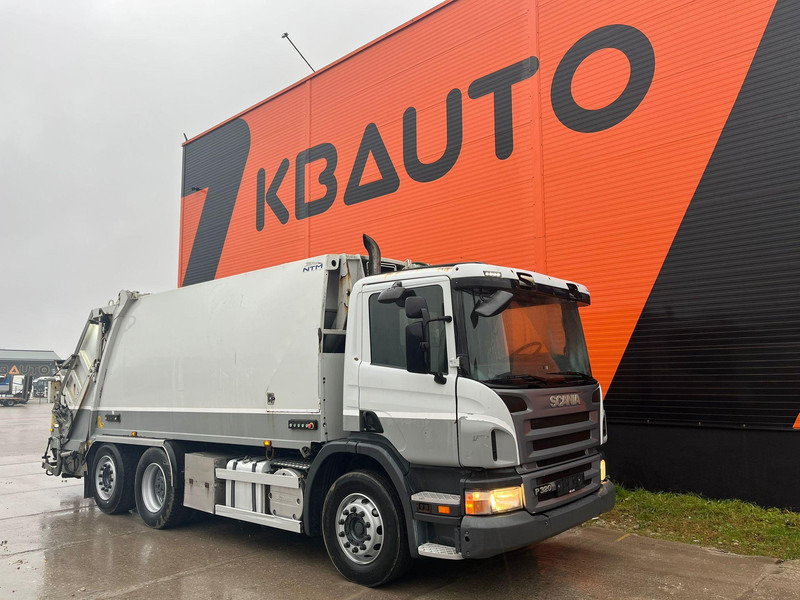Scania P 320 6x2*4 NTM KG-2K 18 m3 - Caminhão de lixo: foto 4 Scania P 320 6x2*4 NTM KG-2K 18 m3 - Caminhão de lixo: foto 4