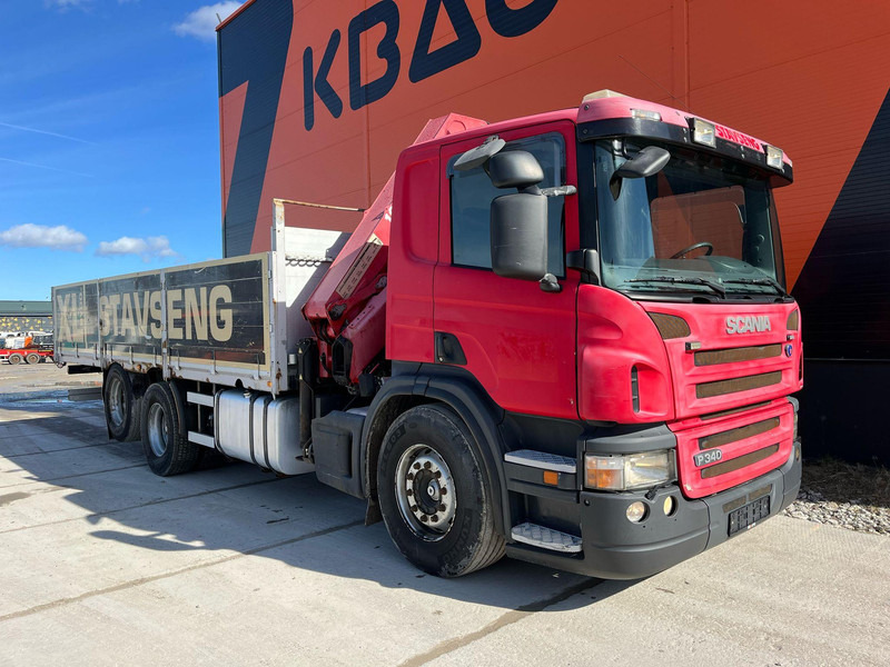 Scania P 340 6x2 HMF 1820 K5 / PLATFORM L=6760 mm - Camião de caixa aberta/ Plataforma, Camião grua: foto 4 Scania P 340 6x2 HMF 1820 K5 / PLATFORM L=6760 mm - Camião de caixa aberta/ Plataforma, Camião grua: foto 4