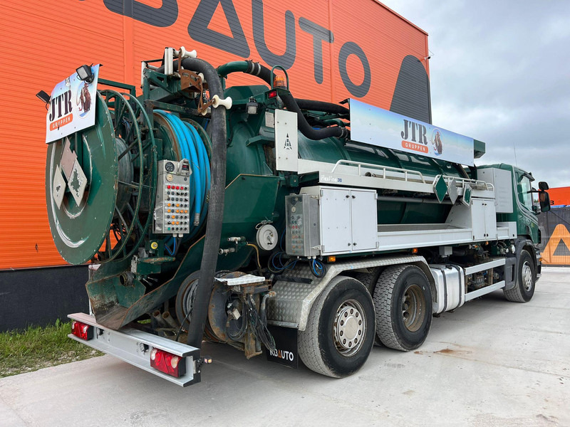 Scania P 360 6x2*4 Larsen A/S TANK 10000 l / VACUUM Vacustar W1300R / PRESSURE Uraca F716 - Caminhão limpa fossa: foto 5 Scania P 360 6x2*4 Larsen A/S TANK 10000 l / VACUUM Vacustar W1300R / PRESSURE Uraca F716 - Caminhão limpa fossa: foto 5