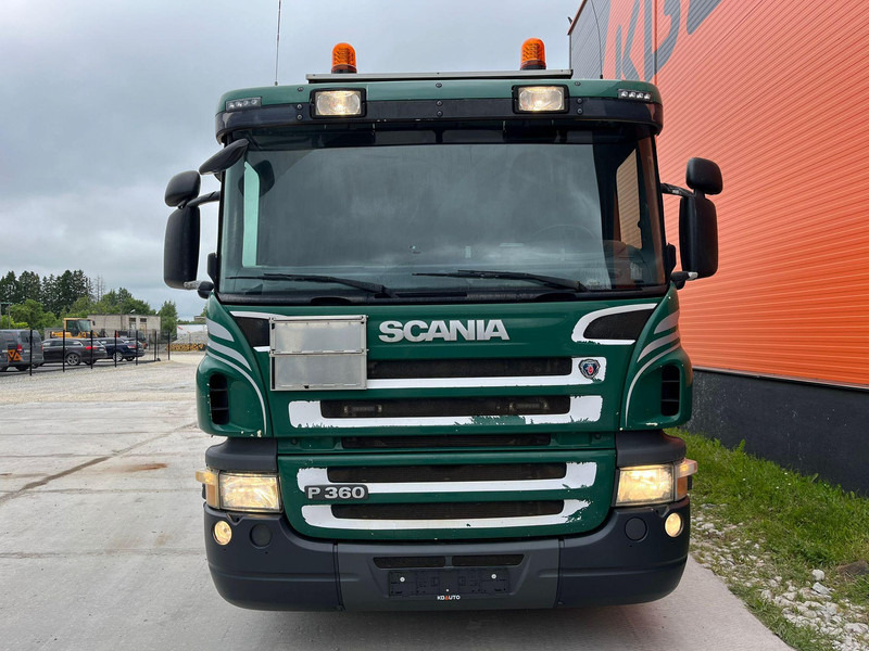 Scania P 360 6x2*4 Larsen A/S TANK 10000 l / VACUUM Vacustar W1300R / PRESSURE Uraca F716 - Caminhão limpa fossa: foto 2 Scania P 360 6x2*4 Larsen A/S TANK 10000 l / VACUUM Vacustar W1300R / PRESSURE Uraca F716 - Caminhão limpa fossa: foto 2
