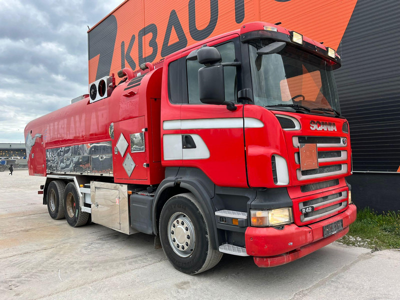 Scania R 420 6x2 ADR / FULL STEEL / TANK 9500 l - Camião cisterna: foto 4 Scania R 420 6x2 ADR / FULL STEEL / TANK 9500 l - Camião cisterna: foto 4