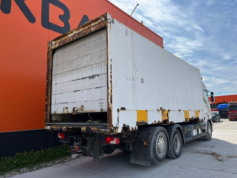 Scania R 480 6x2*4 RETARDER / BOX L=7468 mm - Camião furgão: foto 4 Scania R 480 6x2*4 RETARDER / BOX L=7468 mm - Camião furgão: foto 4