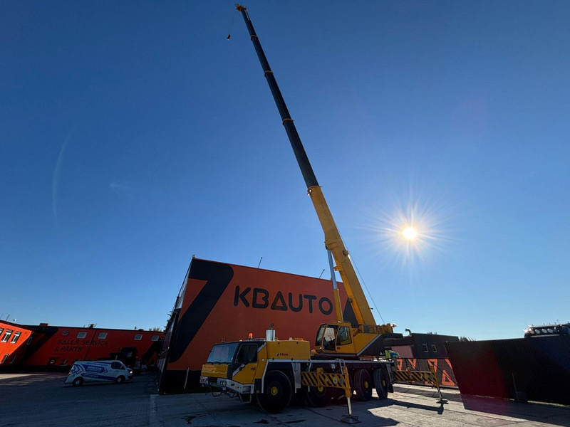Tadano Faun ATF 110G-5 110 ton / MAIN BOOM 53 m / MOST ENGINE HOURS FROM IDLE / GOOD WORKING CONDITION - Grua móvel: foto 1 Tadano Faun ATF 110G-5 110 ton / MAIN BOOM 53 m / MOST ENGINE HOURS FROM IDLE / GOOD WORKING CONDITION - Grua móvel: foto 1