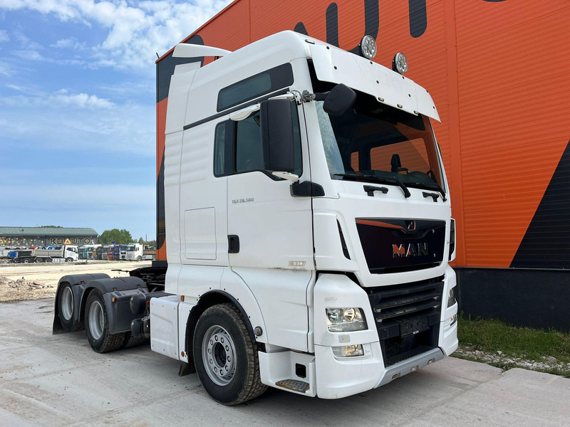 MAN TGX 28.580 6x2 XXL CAB / INTARDER / DOUBLE BOGIE - Tractor: foto 3 MAN TGX 28.580 6x2 XXL CAB / INTARDER / DOUBLE BOGIE - Tractor: foto 3