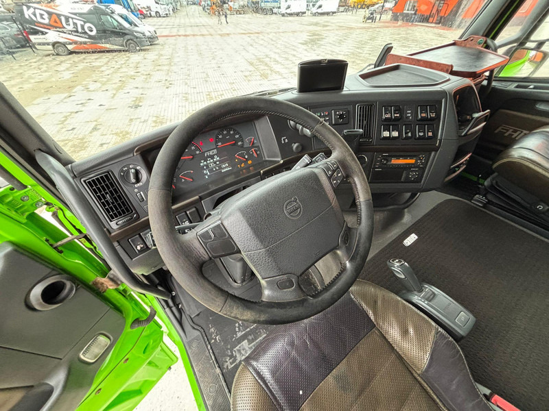 Tractor Volvo FH 16 600 6x2 GLOBE XXL ! / HYDRAULICS / RETARDER / DOUBLE BOGIE: foto 14