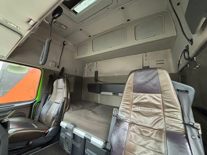 Tractor Volvo FH 16 600 6x2 GLOBE XXL ! / HYDRAULICS / RETARDER / DOUBLE BOGIE: foto 17