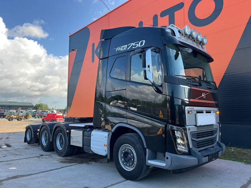 Volvo FH 16 750 8x4 GCW 90 ton / DOLLY / RETARDER - Tractor: foto 3 Volvo FH 16 750 8x4 GCW 90 ton / DOLLY / RETARDER - Tractor: foto 3