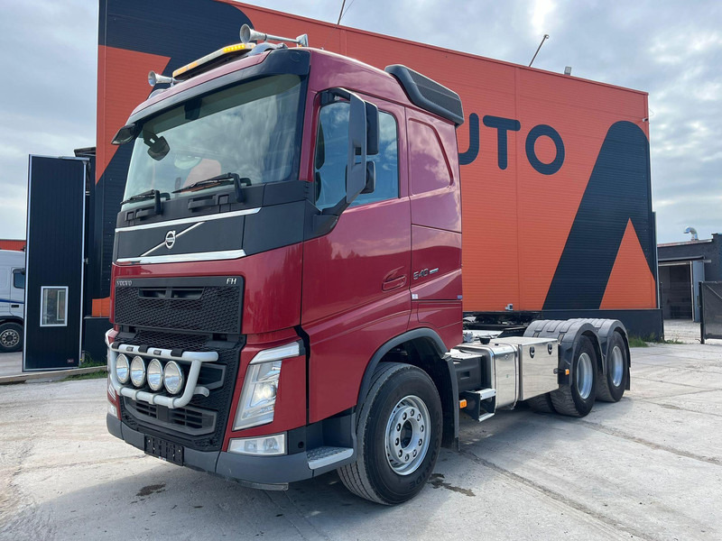 Volvo FH 540 6x4 HYDRAULICS / TANDEM AXLE LIFT - Tractor: foto 2 Volvo FH 540 6x4 HYDRAULICS / TANDEM AXLE LIFT - Tractor: foto 2