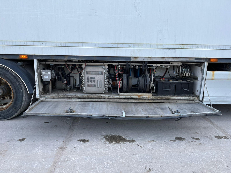 Reboque frigorífico Vak V-4-40 LUMIKKO LT9 / BOX L=10804 mm: foto 14 Reboque frigorífico Vak V-4-40 LUMIKKO LT9 / BOX L=10804 mm: foto 14