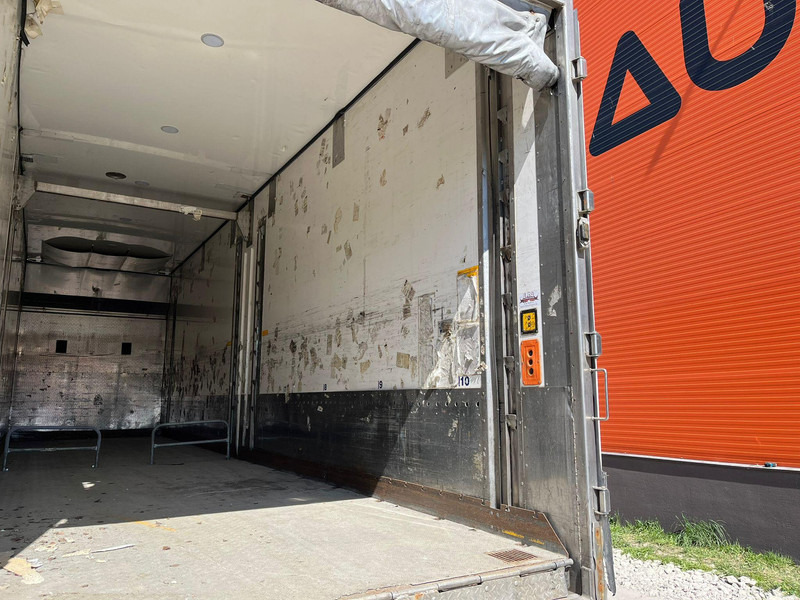 Reboque frigorífico Vak V-4-40 VECTOR 1950 / BOX L=10804 mm: foto 13 Reboque frigorífico Vak V-4-40 VECTOR 1950 / BOX L=10804 mm: foto 13