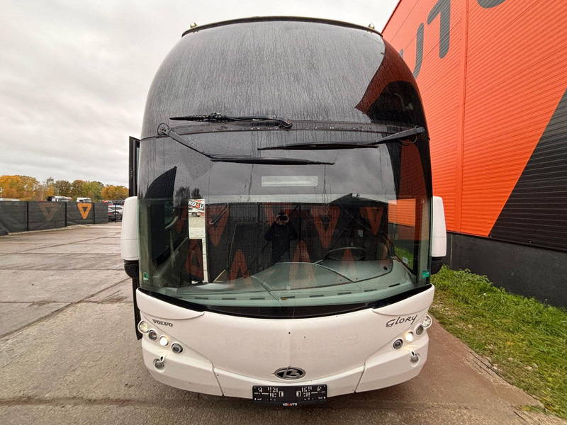 Volvo B12B Beulas Glory 6x2*4 61 SEATS / AC / AUXILIARY HEATING / WC - Autocarro: foto 2 Volvo B12B Beulas Glory 6x2*4 61 SEATS / AC / AUXILIARY HEATING / WC - Autocarro: foto 2