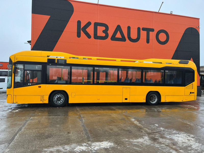 Volvo BRLH 7700 HYBRID 4x2 2 UNITS AVAILABLE / EURO EEV / AC / AUXILIARY HEATING - Ônibus urbano: foto 4 Volvo BRLH 7700 HYBRID 4x2 2 UNITS AVAILABLE / EURO EEV / AC / AUXILIARY HEATING - Ônibus urbano: foto 4