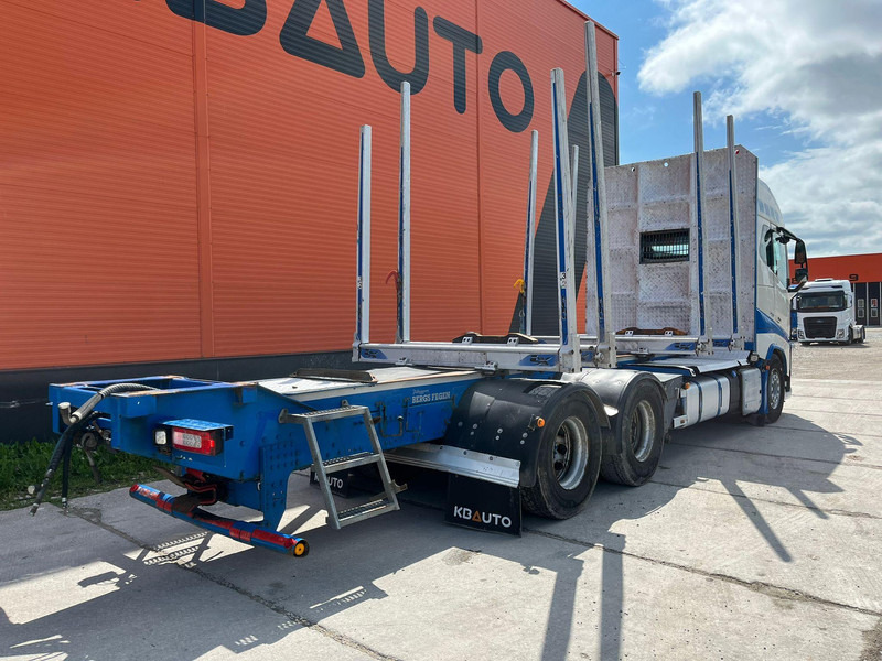 Volvo FH 16 750 6x4 HYDRAULICS - Camião de transporte de madeira, Camião grua: foto 5 Volvo FH 16 750 6x4 HYDRAULICS - Camião de transporte de madeira, Camião grua: foto 5
