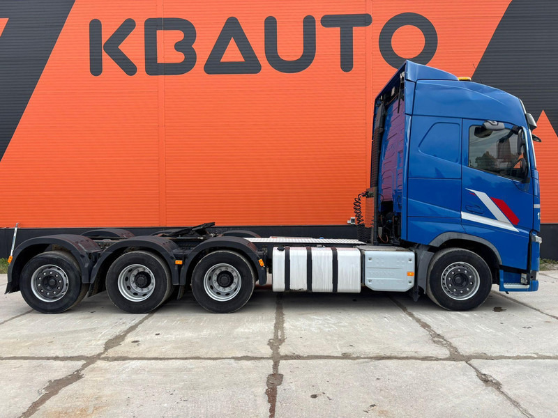 Volvo FH 500 8x4*4 FOR SALE AS CHASSIS / GCW 70 ton / PTO / CHASSIS L=6420 mm - Camião chassi: foto 5 Volvo FH 500 8x4*4 FOR SALE AS CHASSIS / GCW 70 ton / PTO / CHASSIS L=6420 mm - Camião chassi: foto 5