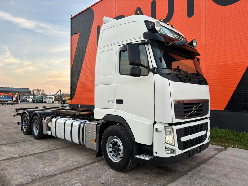 Volvo FH 540 6x2 LOW CHECKED MILEAGE ! / RETARDER / CHASSIS L=6975 mm - Camião chassi: foto 4 Volvo FH 540 6x2 LOW CHECKED MILEAGE ! / RETARDER / CHASSIS L=6975 mm - Camião chassi: foto 4