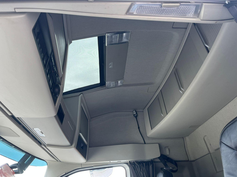 Camião polibenne Volvo FH 540 6x4 PALIFT T 20 ton / L=5600 mm / RETARDER / TANDEM AXLE LIFT: foto 20 Camião polibenne Volvo FH 540 6x4 PALIFT T 20 ton / L=5600 mm / RETARDER / TANDEM AXLE LIFT: foto 20