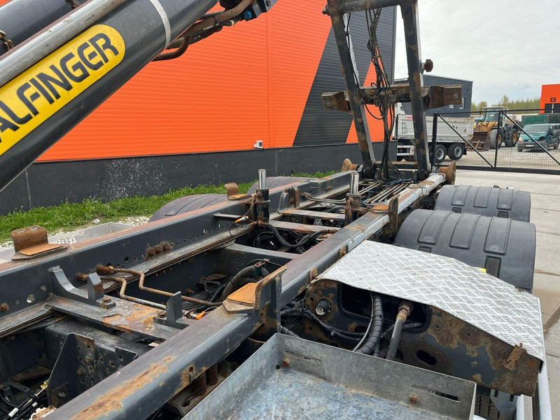 Camião polibenne Volvo FH 540 6x4 PALIFT T 20 ton / L=5600 mm / RETARDER / TANDEM AXLE LIFT: foto 11 Camião polibenne Volvo FH 540 6x4 PALIFT T 20 ton / L=5600 mm / RETARDER / TANDEM AXLE LIFT: foto 11