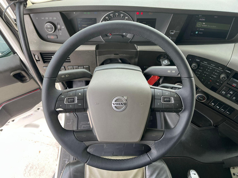 Camião polibenne Volvo FH 540 6x4 PALIFT T 20 ton / L=5600 mm / RETARDER / TANDEM AXLE LIFT: foto 16 Camião polibenne Volvo FH 540 6x4 PALIFT T 20 ton / L=5600 mm / RETARDER / TANDEM AXLE LIFT: foto 16