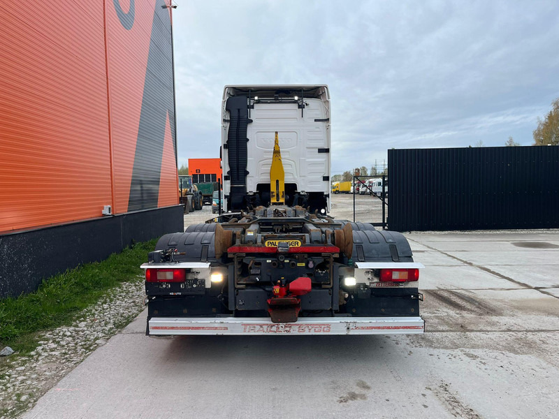 Camião polibenne Volvo FH 540 6x4 PALIFT T 20 ton / L=5600 mm / RETARDER / TANDEM AXLE LIFT: foto 7 Camião polibenne Volvo FH 540 6x4 PALIFT T 20 ton / L=5600 mm / RETARDER / TANDEM AXLE LIFT: foto 7