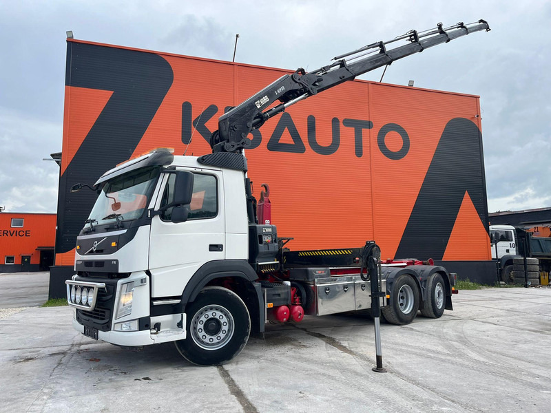 Volvo FM 330 6x2*4 HIAB 192E-5 / HIAB XR 18 ton / L=5100 mm - Camião polibenne, Camião grua: foto 1 Volvo FM 330 6x2*4 HIAB 192E-5 / HIAB XR 18 ton / L=5100 mm - Camião polibenne, Camião grua: foto 1