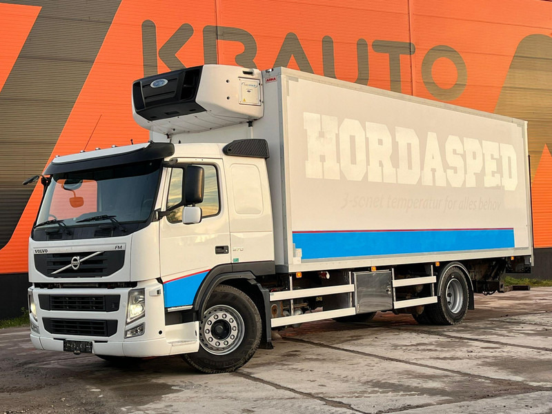 Volvo FM 370 4x2 SUPRA 950 Mt / BOX L=7746 mm - Camião frigorífico: foto 1 Volvo FM 370 4x2 SUPRA 950 Mt / BOX L=7746 mm - Camião frigorífico: foto 1