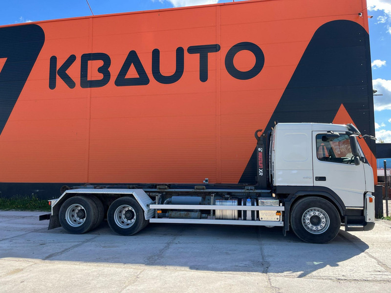Volvo FM 420 6x4 HIAB 20 ton / L=5600 mm - Camião polibenne: foto 5 Volvo FM 420 6x4 HIAB 20 ton / L=5600 mm - Camião polibenne: foto 5
