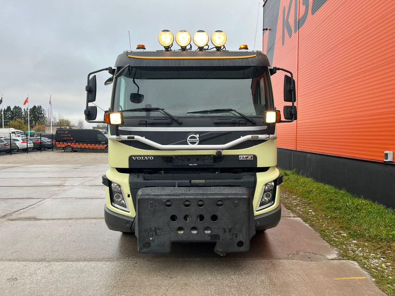 Volvo FMX 500 8x4*4 UNDERBODY SCRAPER / SNOWPLOW EQUIPMENT / BOX L=6203 mm - Camião basculante: foto 3 Volvo FMX 500 8x4*4 UNDERBODY SCRAPER / SNOWPLOW EQUIPMENT / BOX L=6203 mm - Camião basculante: foto 3