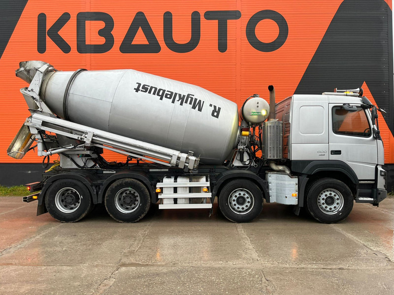 Volvo FMX 500 8x4 SARAKA HR-11 / 10 m3 + CHUTE 10 m / TANDEM AXLE LIFT - Camião betoneira: foto 4 Volvo FMX 500 8x4 SARAKA HR-11 / 10 m3 + CHUTE 10 m / TANDEM AXLE LIFT - Camião betoneira: foto 4