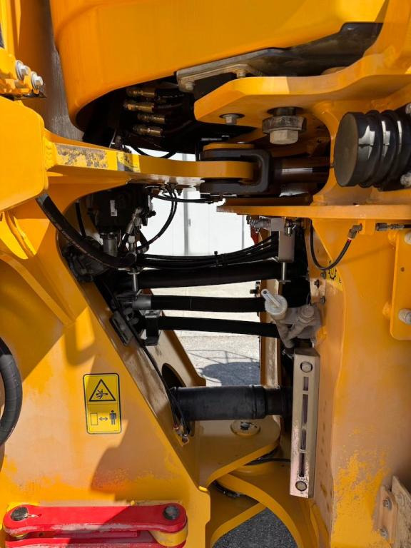 Locação financeira de  Volvo L180H Volvo L180H: foto 15