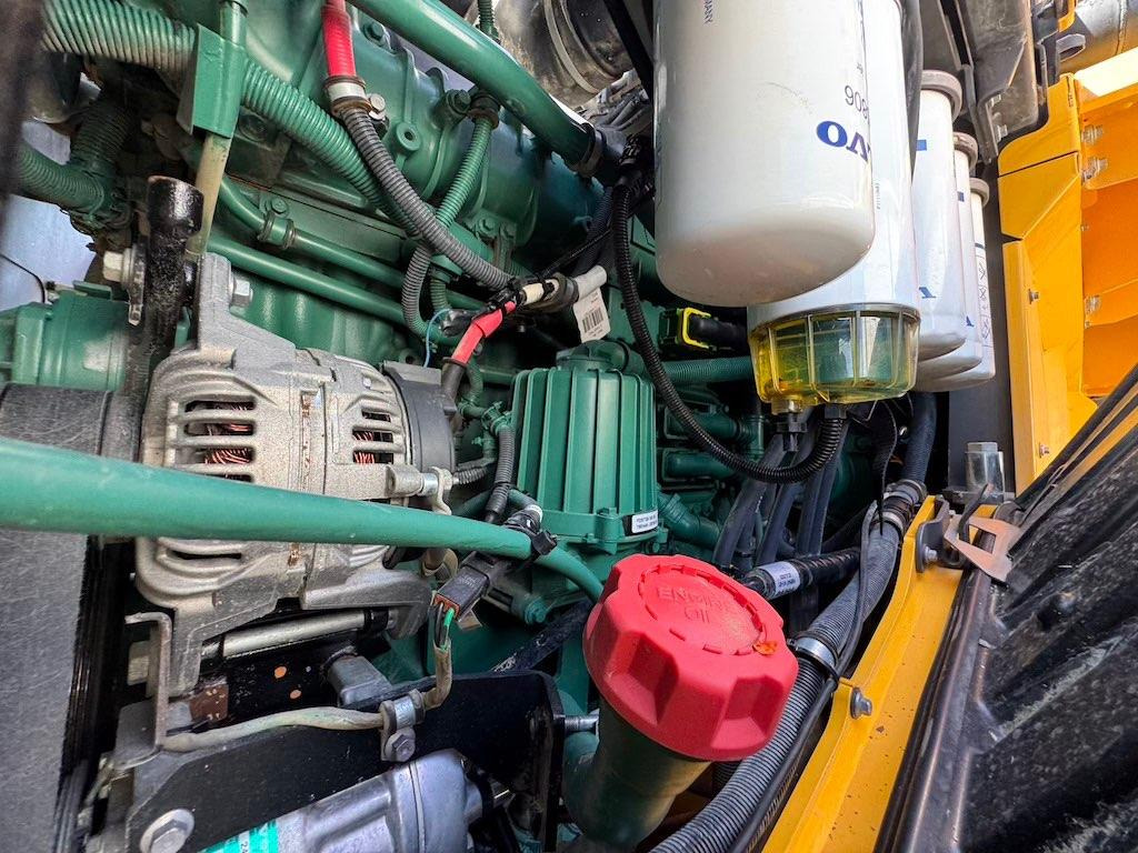 Locação financeira de  Volvo L180H Volvo L180H: foto 17