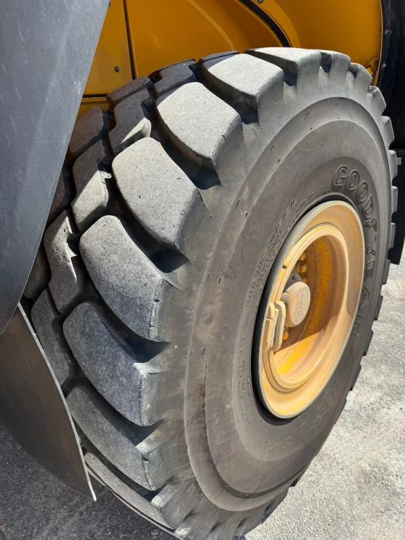 Locação financeira de  Volvo L180H Volvo L180H: foto 12