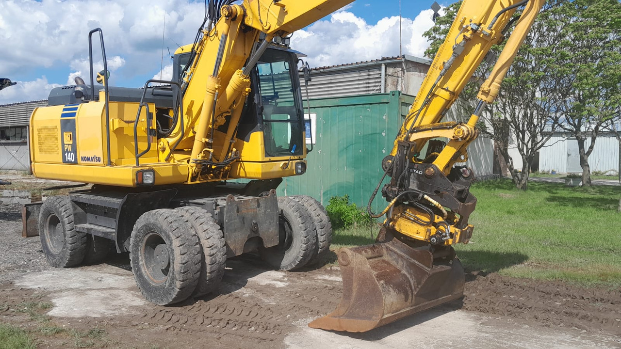 KOMATSU PW 140-7 - Escavadeira de rodas: foto 4 KOMATSU PW 140-7 - Escavadeira de rodas: foto 4