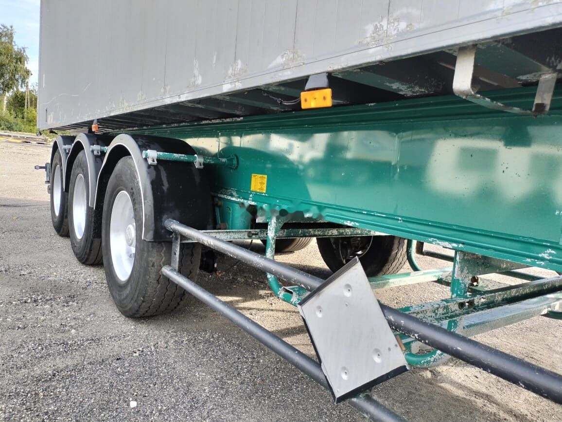 Benalu C 34 - Semi-reboque basculante: foto 5 Benalu C 34 - Semi-reboque basculante: foto 5