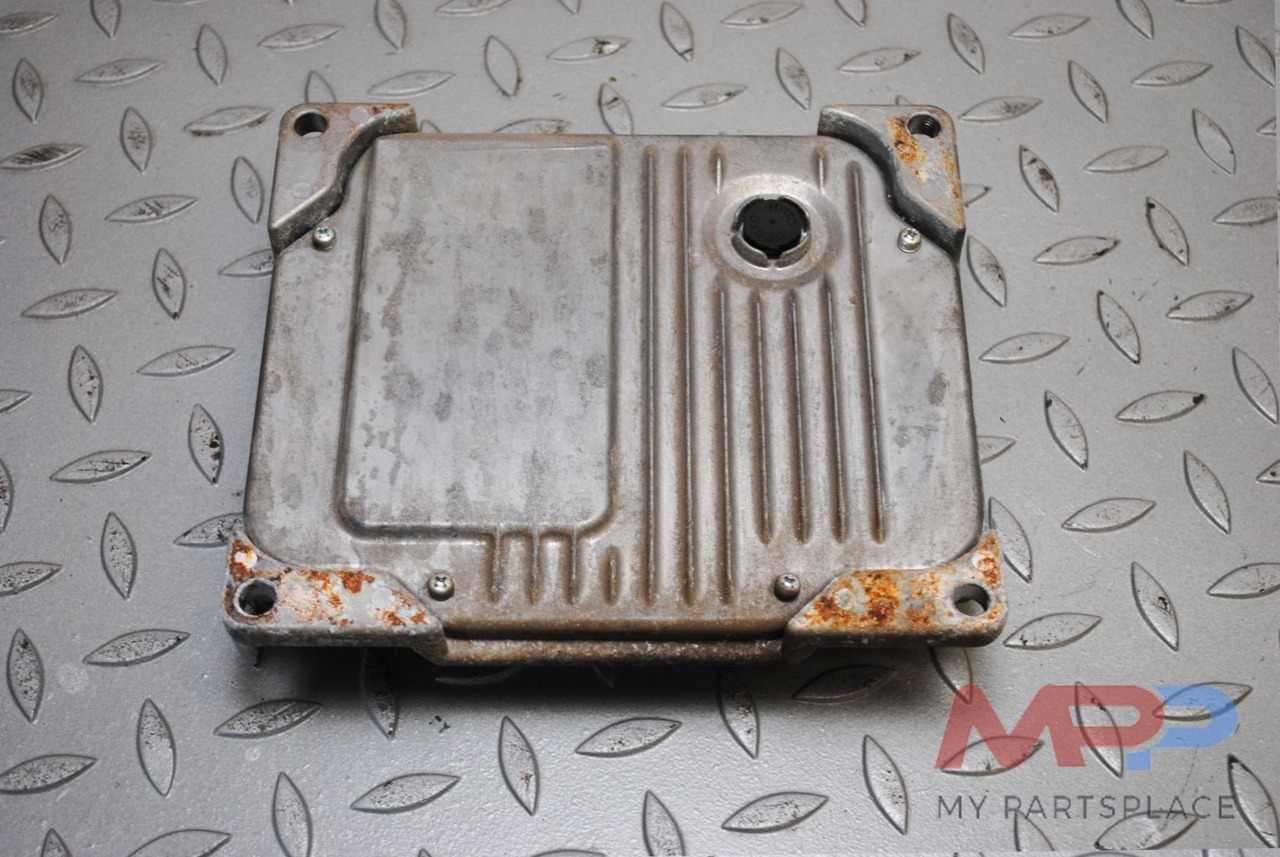 ECU Kubota V2607 - V3800 - Centralina electrónica: foto 2 ECU Kubota V2607 - V3800 - Centralina electrónica: foto 2