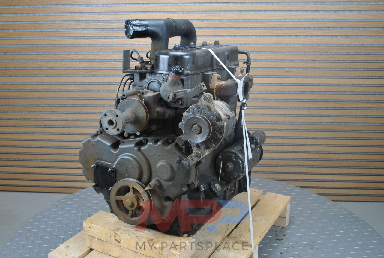 Shibaura Shibaura LEM754A - Motor: foto 1 Shibaura Shibaura LEM754A - Motor: foto 1