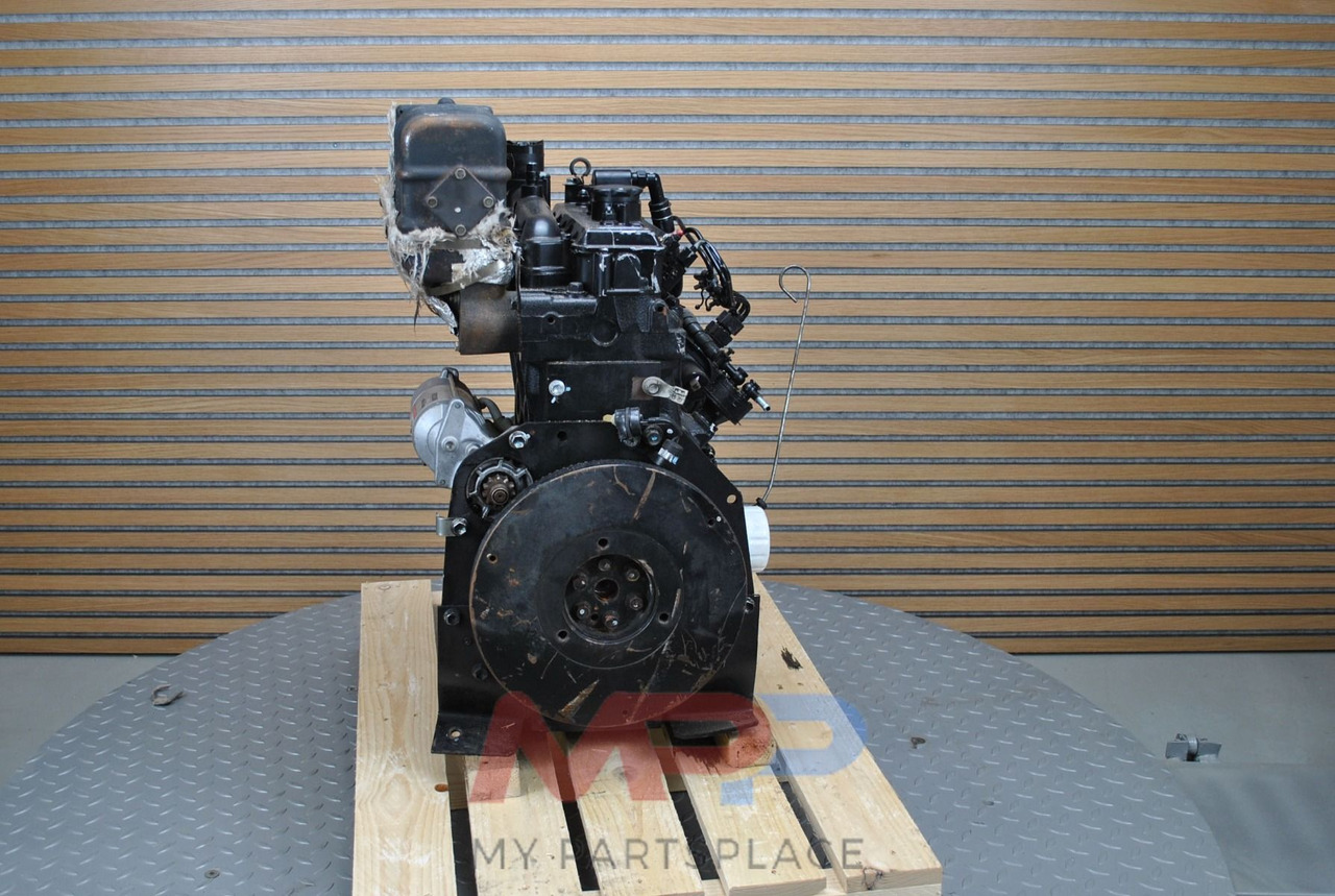 Shibaura Shibaura N843 - Motor para Máquina agrícola: foto 3 Shibaura Shibaura N843 - Motor para Máquina agrícola: foto 3