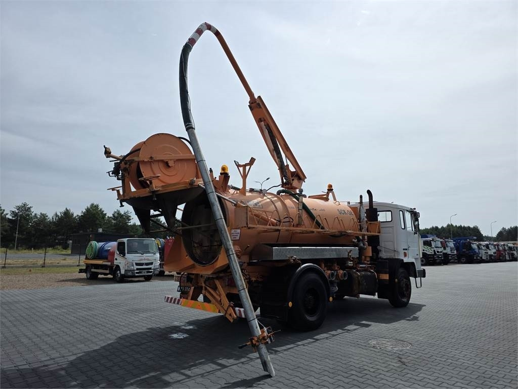 Jelcz WUKO SCK-3E RECYCLING for collecting liquid  - Caminhão limpa fossa: foto 1 Jelcz WUKO SCK-3E RECYCLING for collecting liquid  - Caminhão limpa fossa: foto 1